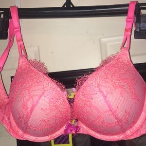 Victoria secret bombshell bra